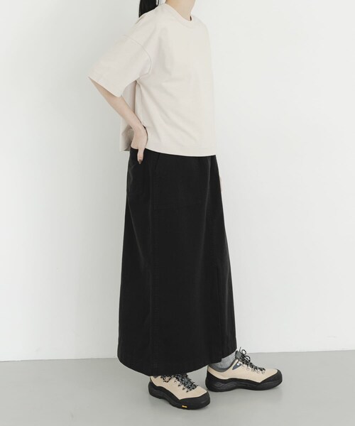 EKAL（エカル）の「DRY OUT SHORT LENGTH T-SHIRTS（Tシャツ/カットソー・レディース・ホワイト/アイボリー/ピンク/チャコール・One）」の11枚目の写真