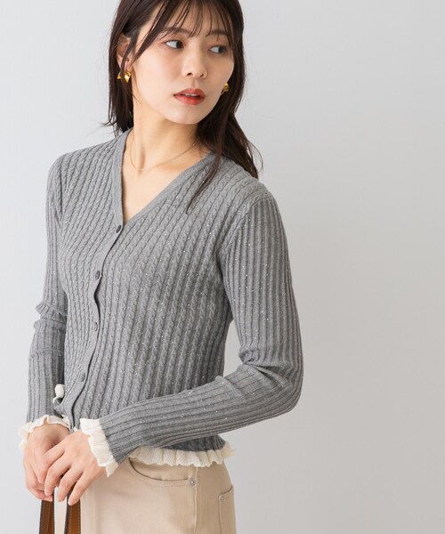 URBAN RESEARCH ROSSO（アーバンリサーチロッソ）の「F by ROSSO　スパンコールフリルリブカーディガン（カーディガン/ボレロ・レディース・BEIGE/GRAY/NAVY・Free）」の8枚目の写真