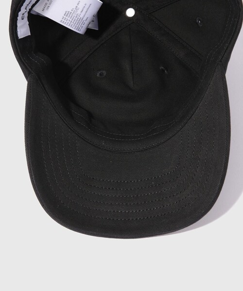 ADAM ET ROPE'(アダムエロペ)の「【Etudes Studio/エチュードストゥディオ】CAP SMALL E(キャップ・メンズ・ブラック・F)」の8枚目の写真