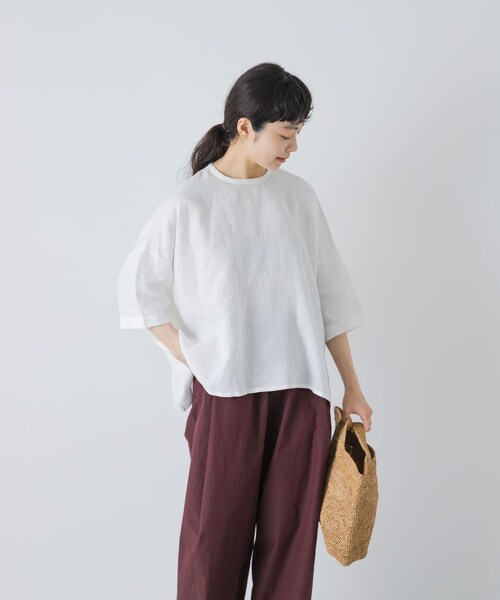 かぐれ（カグレ）の「リネンクルーネック半袖シャツ（シャツ/ブラウス・レディース・OFF/BLACK/ROYAL BLUE・Free）」の7枚目の写真