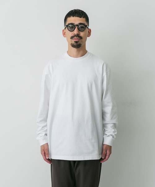 URBAN RESEARCH DOORS（アーバンリサーチドアーズ）の「『別注』HANES×DOORS　BEEFY-T DOORS FIT LONG-SLEEVE（Tシャツ/カットソー・メンズ・ホワイト/グレー/ダークグレー/ブラック/ネイビー・M/L/XL/XXL）」の14枚目の写真