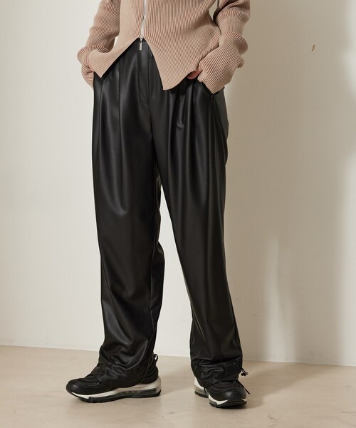 NERGY（ナージー）の「【イージーケア】Synthetic Leather イージータックパンツ（その他パンツ・レディース・ブラック・F/M/S）」の7枚目の写真