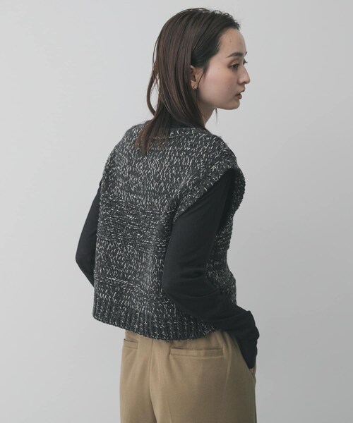 SENSE OF PLACE by URBAN RESEARCH（センスオブプレイスバイアーバンリサーチ）の「『洗濯可』ミックスカラーローゲージベスト（ベスト・レディース・BLACK/NAVY/IVORY・One）」の18枚目の写真