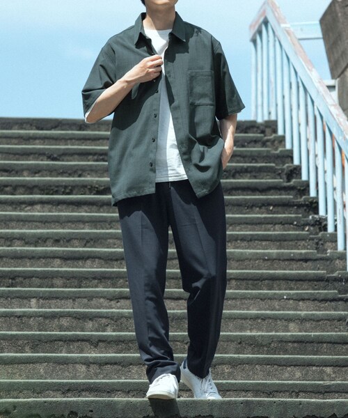 ITEMS URBANRESEARCH(アイテムズ アーバンリサーチ)の「『接触冷感/吸水速乾/イージーケア/UVカット』クイックドライリネンタッチ半袖シャツ(シャツ/ブラウス・メンズ・BLK/CHA/BEG/OLV・M/L)」の22枚目の写真