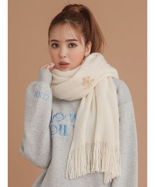 CALNAMUR（カルナムール）の「fluffyストール（マフラー・レディース・アイボリー/アイスブルー・F）」の5枚目の写真