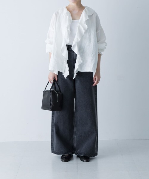 かぐれ(カグレ)の「リネンフリルカラーシャツ(シャツ/ブラウス・レディース・OFF/LIGHT GRAY/BLACK・Free)」の12枚目の写真