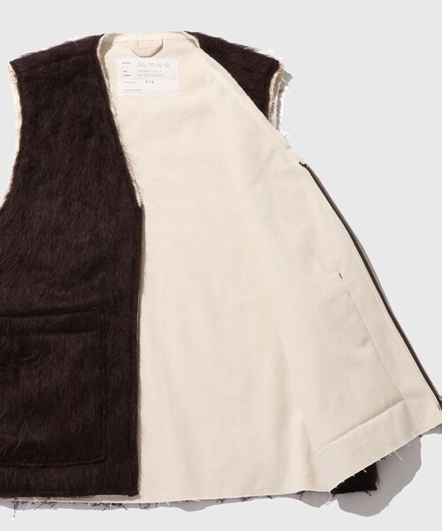 ADAM ET ROPE'(アダムエロペ)の「【CAMIEL FORTGENS/カミエル フォートヘンス】ZIP VEST(ダウンベスト・メンズ・ダークブラウン・M)」の6枚目の写真