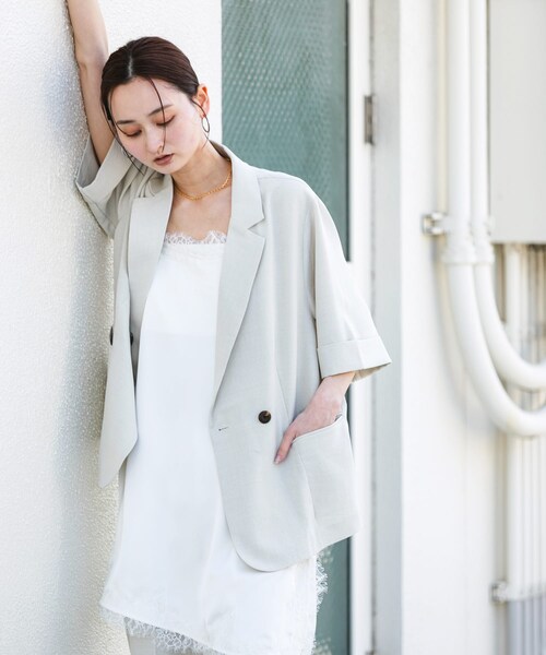 SENSE OF PLACE by URBAN RESEARCH(センスオブプレイスバイアーバンリサーチ)の「『一部WEB限定カラー』『UR TECH DRYLUXE』リネンライクジャケット(テーラードジャケット・レディース・CHARCOAL/GREIGE/BEIGE/NAVY・One)」の21枚目の写真