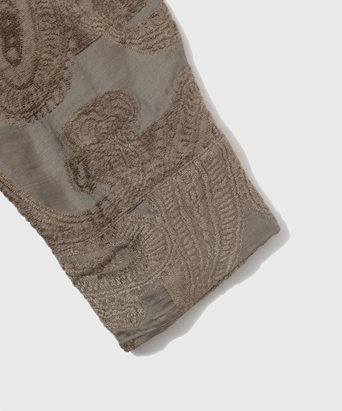 ADAM ET ROPE'(アダムエロペ)の「【CMMN SWDN/コモン スウェーデン】Paisley SHIRTS(シャツ/ブラウス・メンズ・チャコール・44/46)」の7枚目の写真