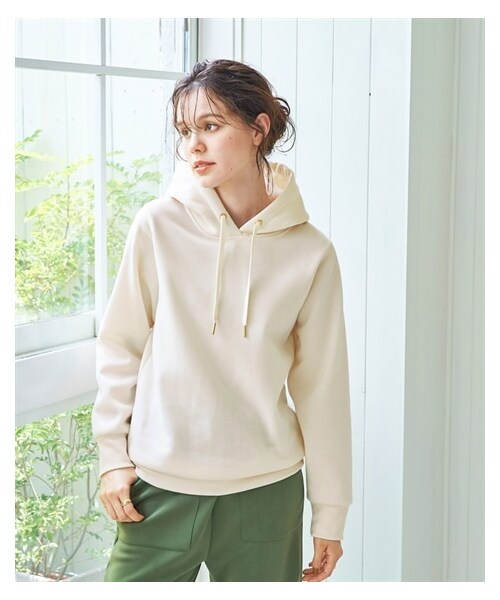 nissen（ニッセン）の「大きいサイズ 超シンプルなド定番裏起毛プルパーカー【帯電防止】（パーカー・レディース・アイボリー/杢グレー/黒・6L/LL/L/5L/8L/4L/3L/10L）」の7枚目の写真