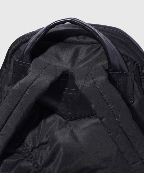 ADAM ET ROPE'（アダムエロペ）の「【MINNESSAK/ミネサック】Backpack（バックパック/リュック・メンズ・ブラック・F）」の14枚目の写真