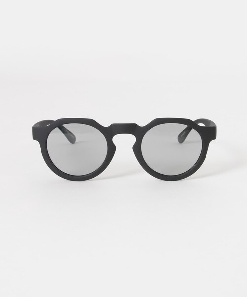 URBAN RESEARCH(アーバンリサーチ)の「jugaad 14 HORIZON GRIP MATTE(メガネ・メンズ・blk/偏光・FREE)」の3枚目の写真