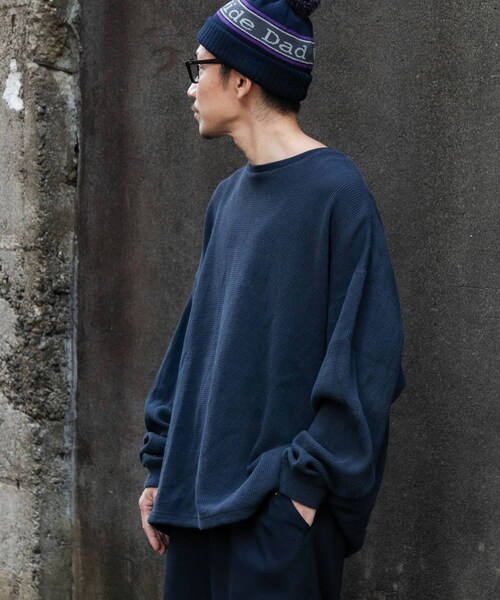 URBAN RESEARCH（アーバンリサーチ）の「『UR TECH』Wide Dad　Dad TECH CREW PULLOVER（Tシャツ/カットソー・メンズ・D.NAVY/PURPLE・1/2）」の3枚目の写真