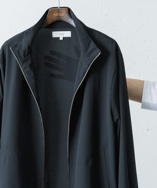 URBAN RESEARCH ROSSO（アーバンリサーチロッソ）の「『WEB限定』『吸水 / 速乾』Air Stretch スタンドブルゾン（ブルゾン・メンズ・CHARCOAL/NAVY/BLACK/BROWN・M/L）」の17枚目の写真
