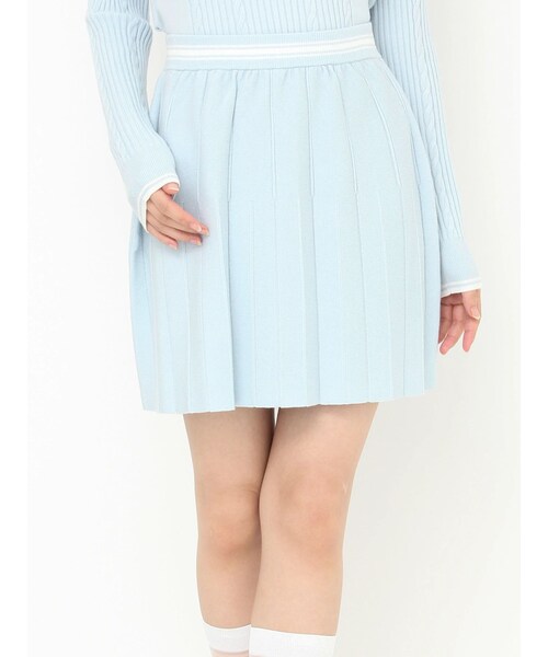 CALNAMUR（カルナムール）の「ニットプリーツミニスカート（スカート・レディース・グレー/イエロー/ブルー/ネイビー・F）」の4枚目の写真