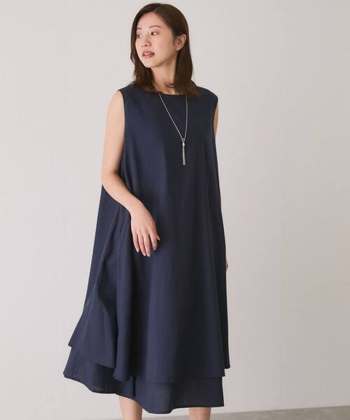 Jayro(ジャイロ)の「ノースリーブワンピース(ワンピース・レディース・ブラック/ネイビー/ブルー/オレンジ/イエロー・F)」の16枚目の写真