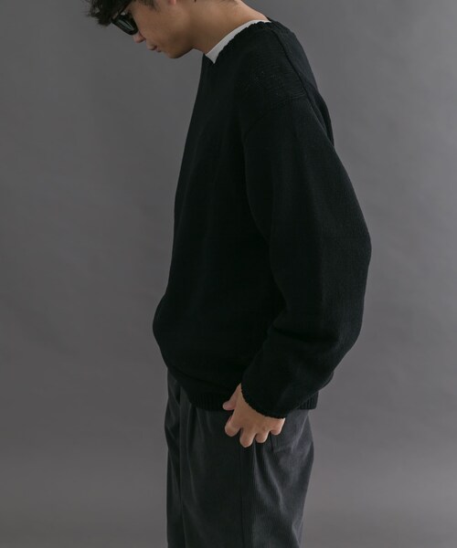 URBAN RESEARCH DOORS（アーバンリサーチドアーズ）の「FORK&SPOON　コットンウールVネックニット（ニット/セーター・メンズ・BLACK/LODEN・4/5）」の6枚目の写真