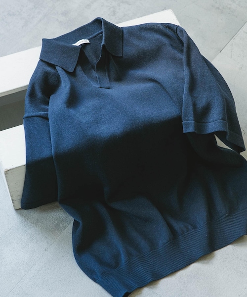 URBAN RESEARCH DOORS（アーバンリサーチドアーズ）の「リネン混ハイゲージ スキッパーニットポロシャツ（ポロシャツ・メンズ・BLACK/BLUE・M/L）」の2枚目の写真