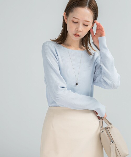 URBAN RESEARCH ROSSO（アーバンリサーチロッソ）の「シルク混スリットスリーブリブニット（ニット/セーター・レディース・OFF WHITE/SAX/YELLOW/NAVY・Free）」の12枚目の写真