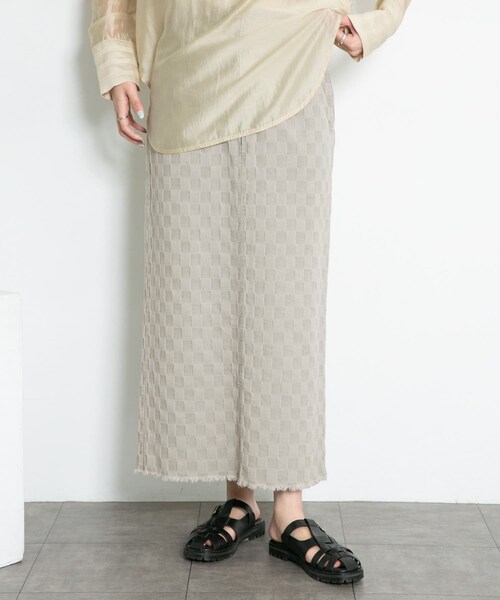 KBF（ケイビーエフ）の「チェッカーパターンデニムスカート（デニムスカート・レディース・BLUE/GRAY/BLACK・one）」の19枚目の写真