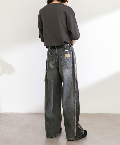 URBAN RESEARCH Sonny Label（アーバンリサーチサニーレーベル）の「Wrangler　WREMAKE SIDE ZIP FLARE（デニムパンツ・メンズ・BK REMAKE/BL REMAKE・S/M）」の18枚目の写真