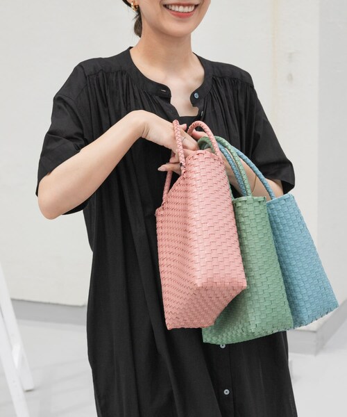 URBAN RESEARCH DOORS（アーバンリサーチドアーズ）の「メルカドバッグ（トートバッグ・レディース・PINK/GREEN/BLUE・one）」の12枚目の写真