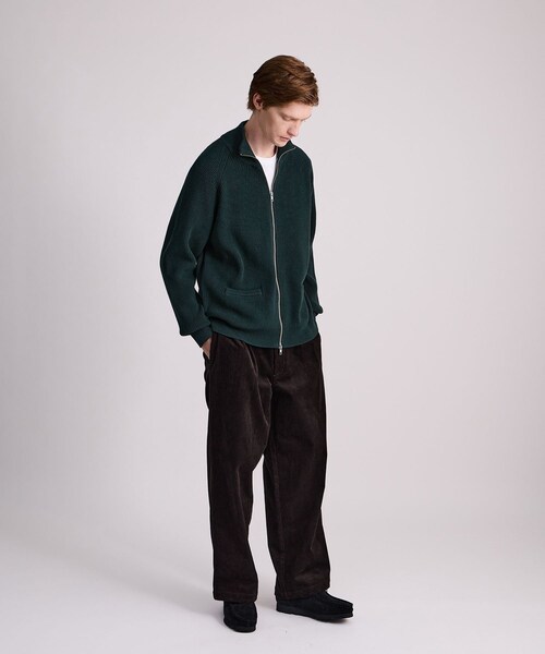 Saturdays NYC（サタデーズ ニューヨークシティ ）の「George Corduroy Wide Two Tuck Pants（その他パンツ・レディース・ダークブラウン・L/M/S/XL/XS）」の17枚目の写真