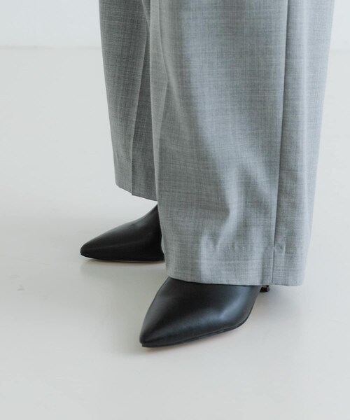 URBAN RESEARCH(アーバンリサーチ)の「ポインテッドトゥブーツ(ブーツ・レディース・BLACK/BROWN・23.5/24/24.5/25)」の6枚目の写真