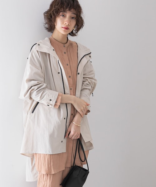 KBF（ケイビーエフ）の「BIGマウンテンパーカー（マウンテンパーカー・レディース・KHAKI/L.GREIGE/CAMEL・one）」の9枚目の写真