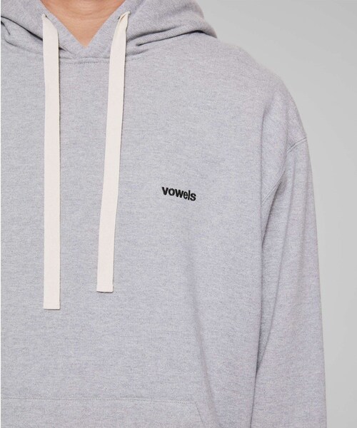 bonjour records(ボンジュールレコーズ)の「vowels/バウルズ Classic Hoodie(パーカー・レディース・グレー・2/3)」の5枚目の写真