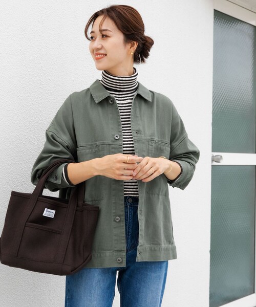 URBAN RESEARCH DOORS(アーバンリサーチドアーズ)の「コットンツイルドルマンジャケット(ミリタリージャケット・レディース・KHAKI/NATURAL・M)」の20枚目の写真