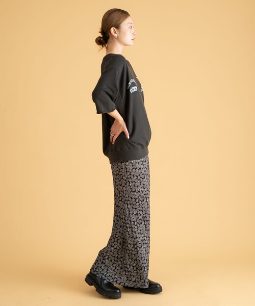 URBAN RESEARCH Sonny Label（アーバンリサーチサニーレーベル）の「『別注』Champion×Sonny Label　リバースウィーブロゴスウェットTシャツ（スウェット・レディース・オフブラック/オフグレー/ライトブルー/オートミール・M/L）」の12枚目の写真