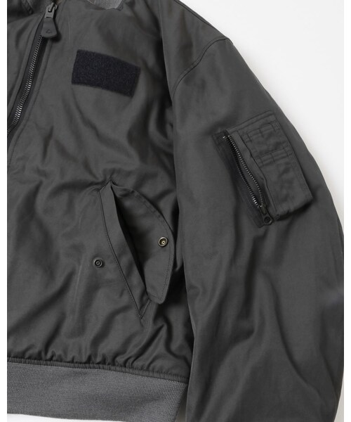URBAN RESEARCH（アーバンリサーチ）の「CIOTA　MA-1 Flight Jacket（MA-1・メンズ・CG/Black・5/6）」の12枚目の写真