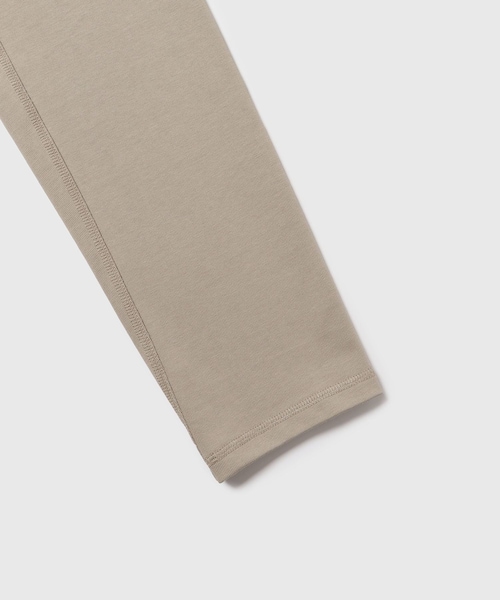 ADAM ET ROPE'(アダムエロペ)の「【AMOMENTO/アモーメント】SLIM FIT POCKET JUMPER(ブルゾン・メンズ・ブラック/ベージュ・L/M)」の9枚目の写真