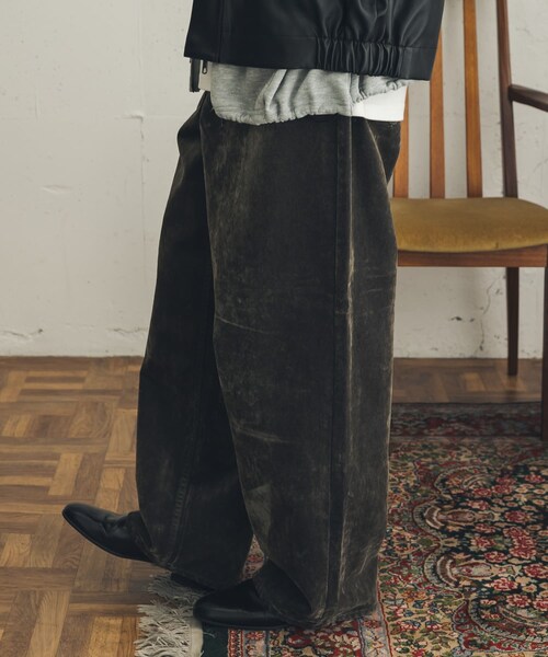 SENSE OF PLACE by URBAN RESEARCH（センスオブプレイスバイアーバンリサーチ）の「フロッキーワイドデニム（デニムパンツ・メンズ・BROWN/OLIVE・M/L）」の22枚目の写真