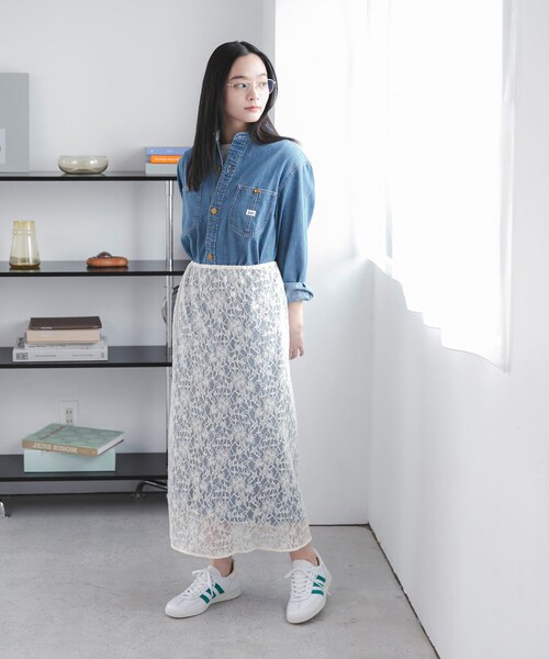 URBAN RESEARCH DOORS（アーバンリサーチドアーズ）の「『別注』Lee×DOORS　WORK SHIRTS ONE-PIECE（ワンピース・レディース・BLUE/NAVY・One）」の17枚目の写真