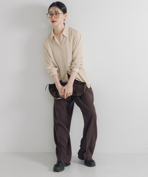 URBAN RESEARCH(アーバンリサーチ)の「レギュラーカラーシルキーシャツ(Tシャツ/カットソー・レディース・OFF/L.BEIGE・FREE)」の18枚目の写真