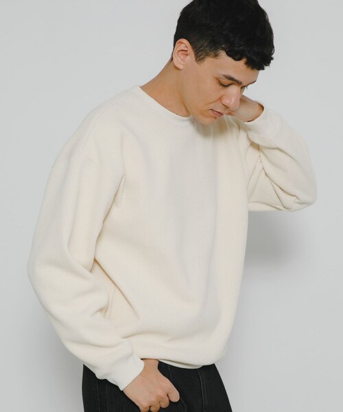 URBAN RESEARCH Sonny Label（アーバンリサーチサニーレーベル）の「裏起毛ワッフルリラックスフィットプルオーバー（Tシャツ/カットソー・メンズ・オフ/チャコール/カーキ・M/L/XL）」の9枚目の写真