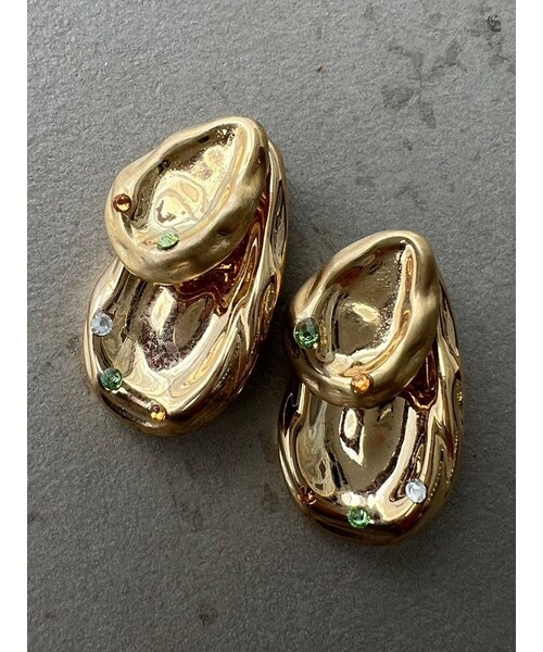 EMODA（エモダ）の「カラープランプピアス（ピアス（両耳用）・レディース・シルバー/ゴールド・F）」の2枚目の写真