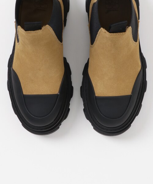 URBAN RESEARCH(アーバンリサーチ)の「GANNI Cleated Low Chelsea Boot(ブーツ・レディース・Cognac・36/37/38)」の7枚目の写真