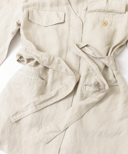 URBAN RESEARCH（アーバンリサーチ）の「LI/RYノーカラーサファリジャケット∴（ミリタリージャケット・レディース・BEIGE/NAVY・FREE）」の12枚目の写真
