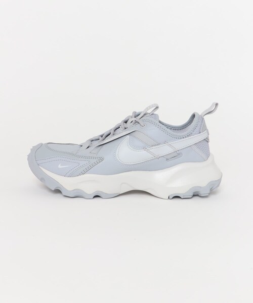 URBAN RESEARCH DOORS(アーバンリサーチドアーズ)の「NIKE TC7900(スニーカー・レディース・グレー/セイル・23.5/24/24.5)」の17枚目の写真
