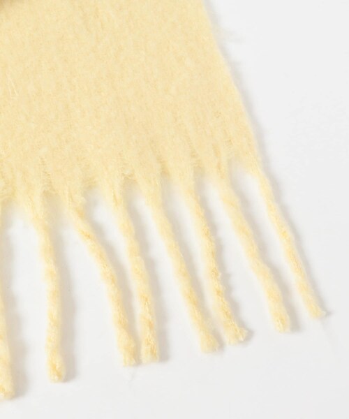 KBF（ケイビーエフ）の「ビッグフリンジバイカラーストール（マフラー・レディース・YELLOW/RED/BLACK・One）」の20枚目の写真