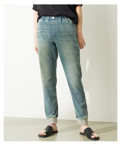 nissen（ニッセン）の「［着るヒヤロン］トリプルストレッチひんやりニットデニムテーパードジョガーパンツ（もっとゆったり太もも）（股下６２ｃｍ）＜大きいサイズ有＞（パンツ・レディース・ユーズドブルー/オーバーダイベージュ/インディゴネイビー・L/LL/3L/4L/5L/6L/8L/10L/S/M）」の19枚目の写真