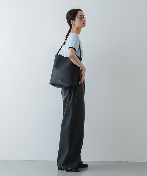 SENSE OF PLACE by URBAN RESEARCH(センスオブプレイスバイアーバンリサーチ)の「バケツバッグ(ショルダーバッグ・レディース・BLACK/IVORY/BROWN・One)」の12枚目の写真