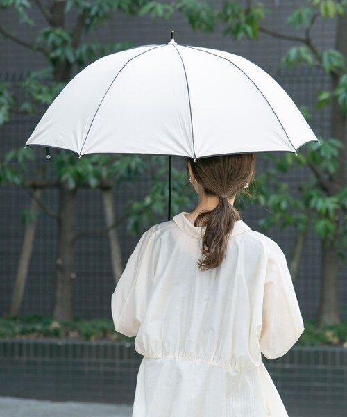 SMELLY（スメリー）の「because　晴雨兼用パイピング長傘（長傘・レディース・BEG/BLK・FREE）」の17枚目の写真