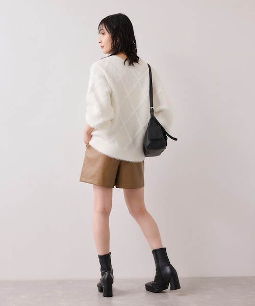VIS(ビス)の「レザーショートパンツ(その他パンツ・レディース・ブラック/キャメル・F)」の14枚目の写真