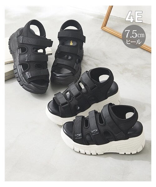 nissen（ニッセン）の「【ゆったり幅広】厚底3本ベルトスポーツサンダル（低反発中敷）（ワイズ４Ｅ）（サンダル・メンズ・【移行済】黒/黒/ベージュ/黒×ホワイト・M=23.0~23.5cm/4E/L=24.0~24.5cm/4E/LL=25.0~25.5cm/4E/3L=26.0~26.5cm/4E）」の2枚目の写真