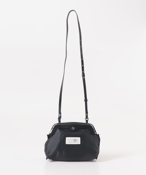URBAN RESEARCH（アーバンリサーチ）の「MM6　P8503 POCHETTE REVERSIX（ショルダーバッグ・レディース・HA751・-）」の3枚目の写真
