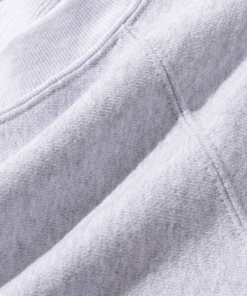 ADAM ET ROPE'(アダムエロペ)の「【BATONER/バトナー】JUMBERCA URAKE CREW NECK(スウェット・メンズ・グレー・2/3)」の13枚目の写真